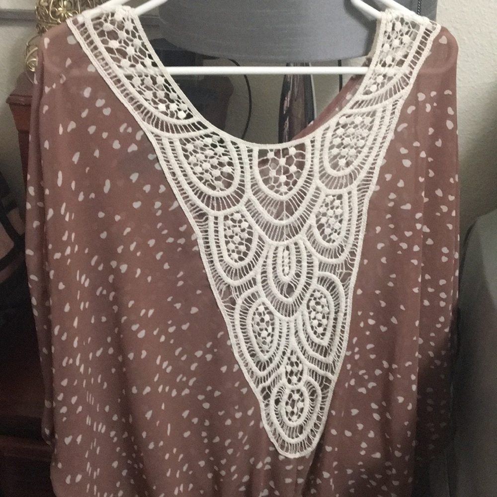 Lacy Back Blouse 🎀